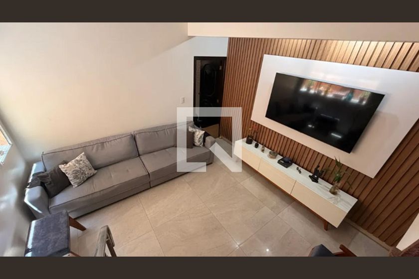 Casa, 3 quartos, 153 m² - Foto 1