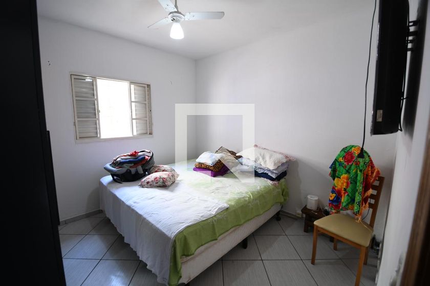 Casa à Venda - Jardim Santana, 2 Quartos,  110 m2 em , Campinas - sp | SoloBR