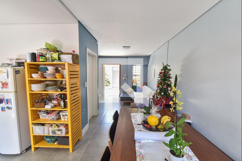 Casa, 3 quartos, 200 m² - Foto 3