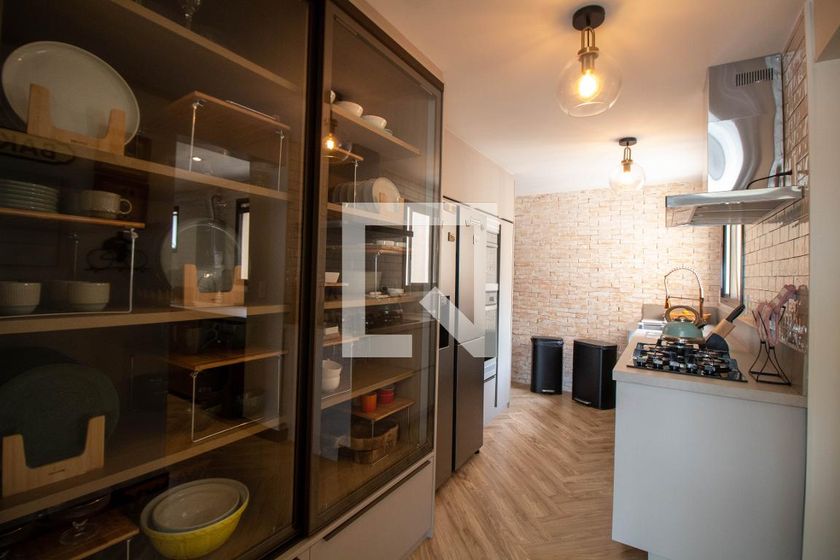 Apartamento à Venda - Vila Brandina, 4 Quartos,  208 m2 em , Campinas - sp | SoloBR