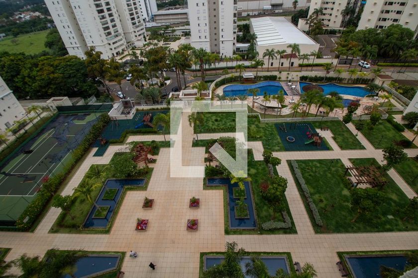 Apartamento à Venda - Vila Brandina, 4 Quartos,  208 m2 em , Campinas - sp | SoloBR