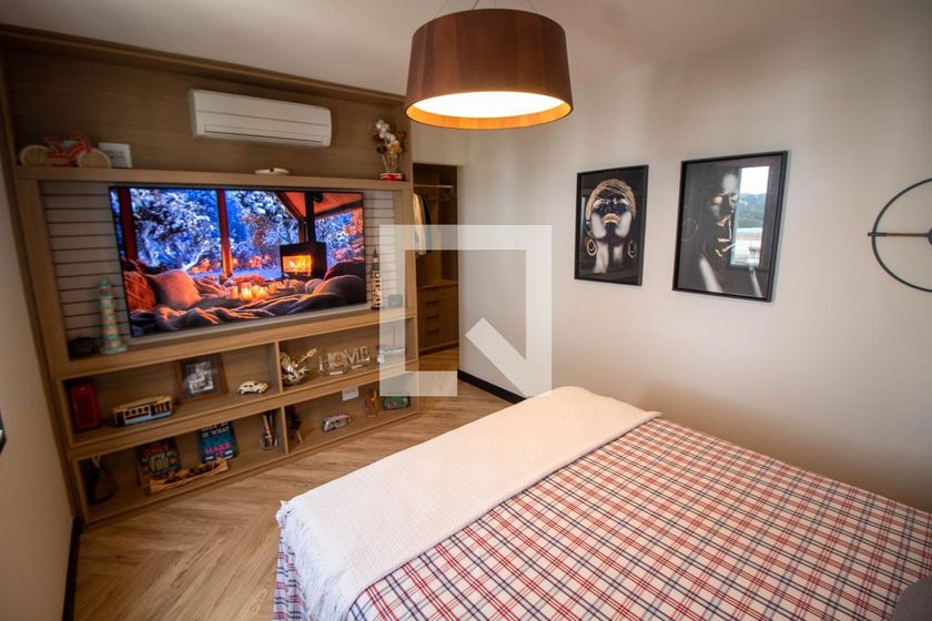 Apartamento à Venda - Vila Brandina, 4 Quartos,  208 m2 em , Campinas - sp | SoloBR