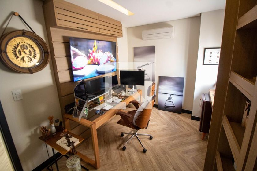 Apartamento à Venda - Vila Brandina, 4 Quartos,  208 m2 em , Campinas - sp | SoloBR