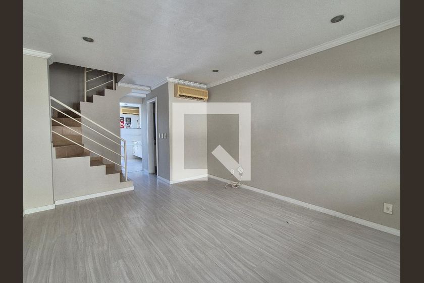 Casa, 4 quartos, 119 m² - Foto 1