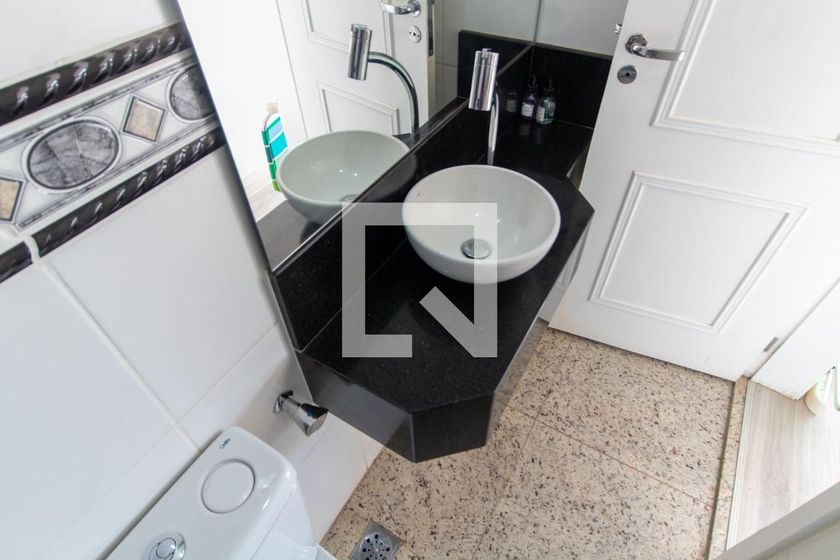 Apartamento à Venda - Mansões Santo Antônio, 3 Quartos,  136 m2 em , Campinas - sp | SoloBR