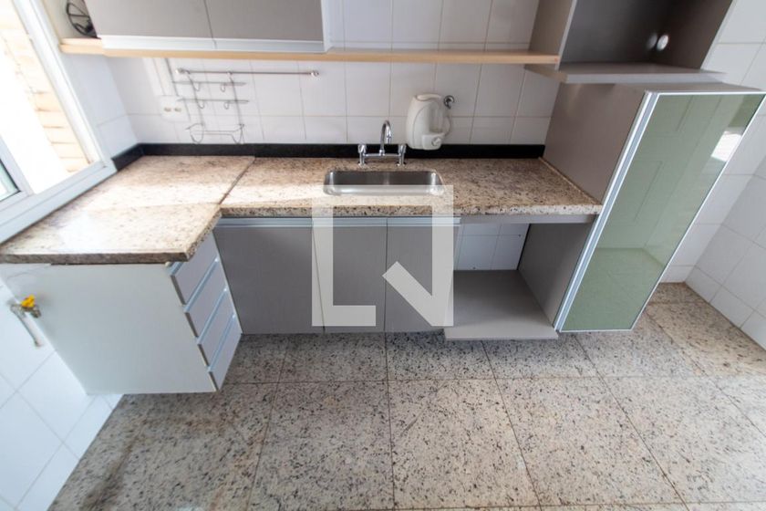 Apartamento à Venda - Mansões Santo Antônio, 3 Quartos,  136 m2 em , Campinas - sp | SoloBR