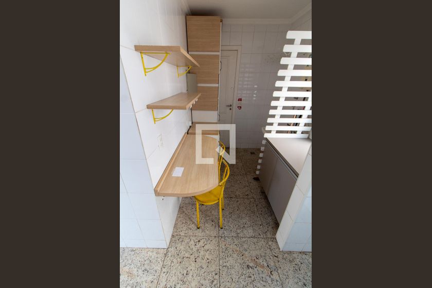 Apartamento à Venda - Mansões Santo Antônio, 3 Quartos,  136 m2 em , Campinas - sp | SoloBR