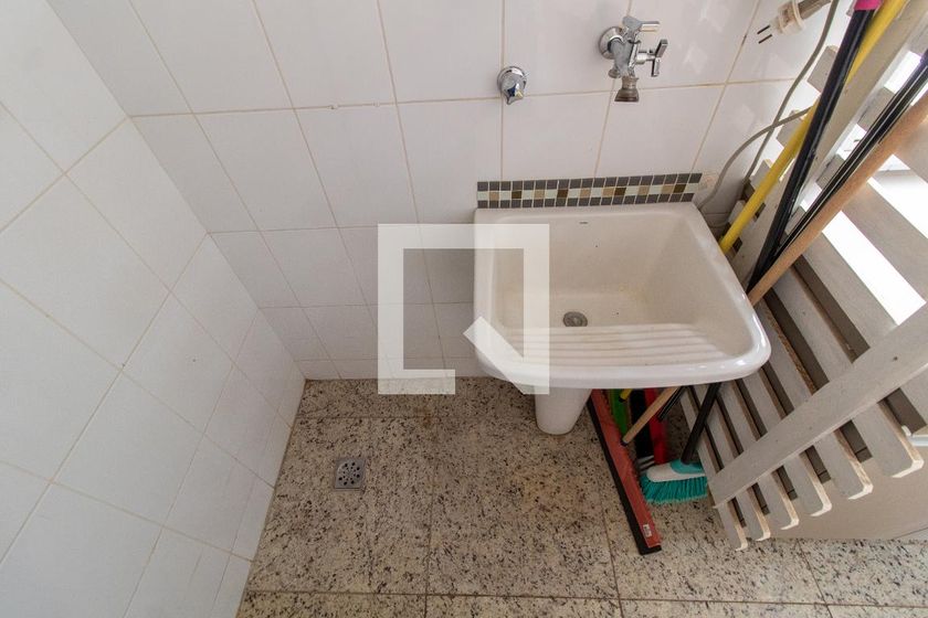 Apartamento à Venda - Mansões Santo Antônio, 3 Quartos,  136 m2 em , Campinas - sp | SoloBR