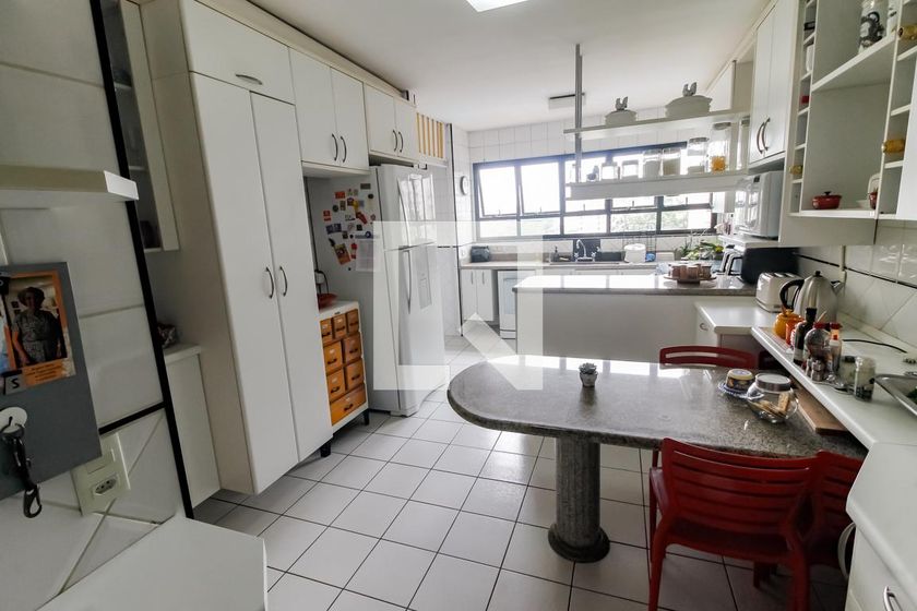Apartamento, 4 quartos, 162 m² - Foto 44