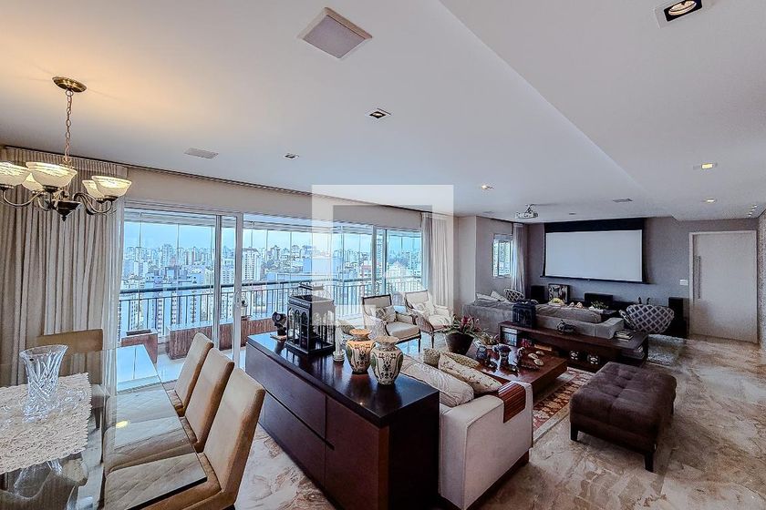 Apartamento, 3 quartos, 216 m² - Foto 1