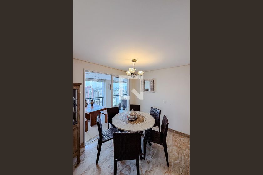 Apartamento, 3 quartos, 216 m² - Foto 63