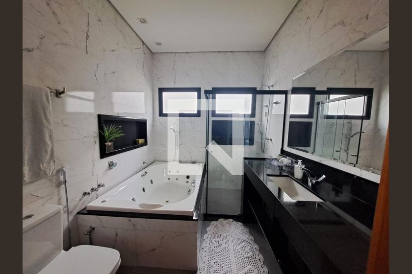 Casa à Venda - Swiss Park, 3 Quartos,  231 m2 em , Campinas - sp | SoloBR