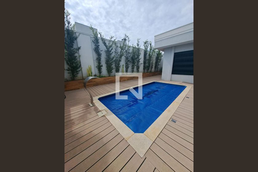 Casa à Venda - Swiss Park, 3 Quartos,  231 m2 em , Campinas - sp | SoloBR