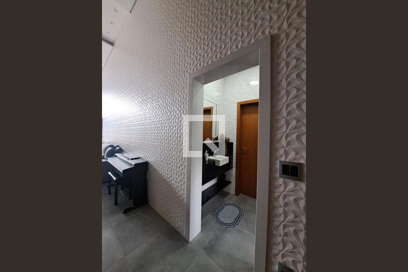 Casa à Venda - Swiss Park, 3 Quartos,  231 m2 em , Campinas - sp | SoloBR