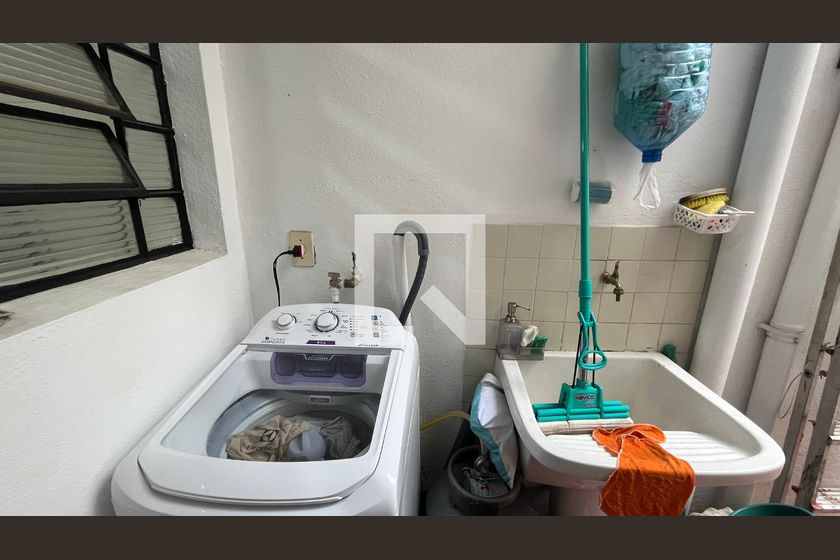 Casa à Venda - Guanabara, 3 Quartos,  160 m2 em , Campinas - sp | SoloBR