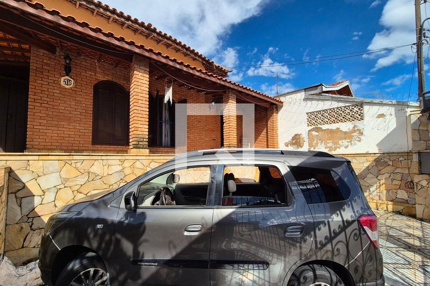 Casa à Venda - Jardim do Lago, 3 Quartos,  420 m2 em , Campinas - sp | SoloBR