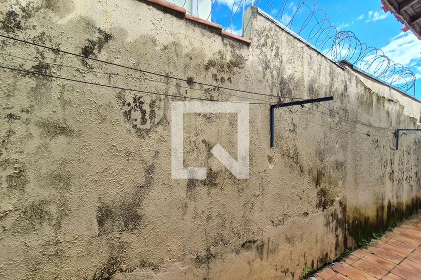 Casa à Venda - Jardim do Lago, 3 Quartos,  420 m2 em , Campinas - sp | SoloBR