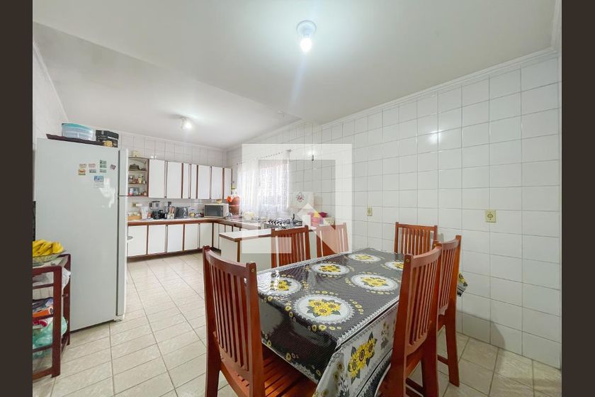 Casa, 4 quartos, 210 m² - Foto 25