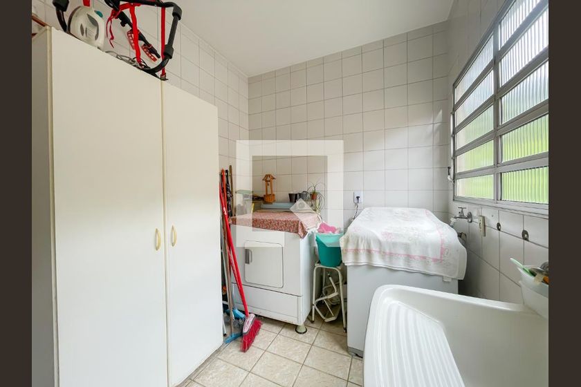Casa, 4 quartos, 210 m² - Foto 30