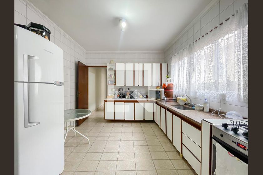 Casa, 4 quartos, 210 m² - Foto 27