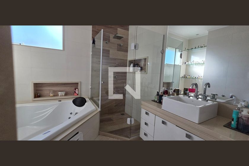 Casa, 4 quartos, 320 m² - Foto 98