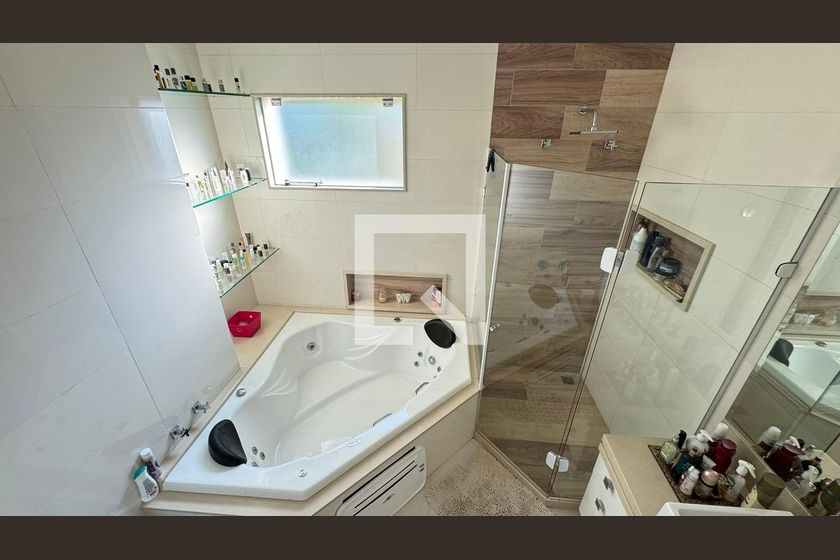 Casa, 4 quartos, 320 m² - Foto 32