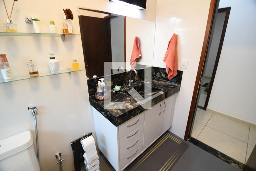Casa à Venda - Barão Geraldo - Centro, 3 Quartos,  200 m2 em , Campinas - sp | SoloBR
