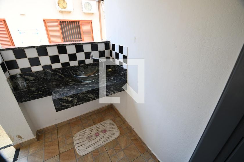 Casa à Venda - Barão Geraldo - Centro, 3 Quartos,  200 m2 em , Campinas - sp | SoloBR