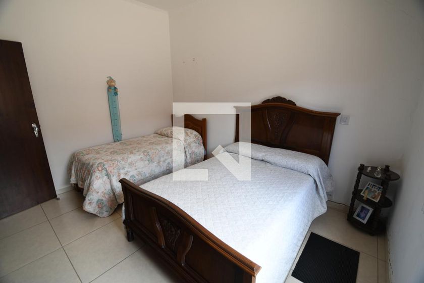 Casa à Venda - Barão Geraldo - Centro, 3 Quartos,  200 m2 em , Campinas - sp | SoloBR