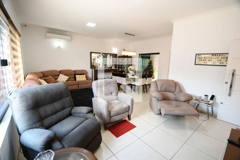 Casa à Venda - Barão Geraldo - Centro, 3 Quartos,  200 m2 em , Campinas - sp | SoloBR