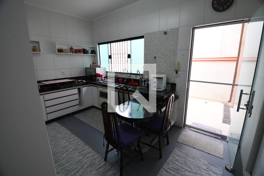Casa à Venda - Barão Geraldo - Centro, 3 Quartos,  200 m2 em , Campinas - sp | SoloBR