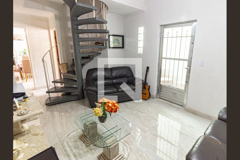 Casa, 3 quartos, 136 m² - Foto 1