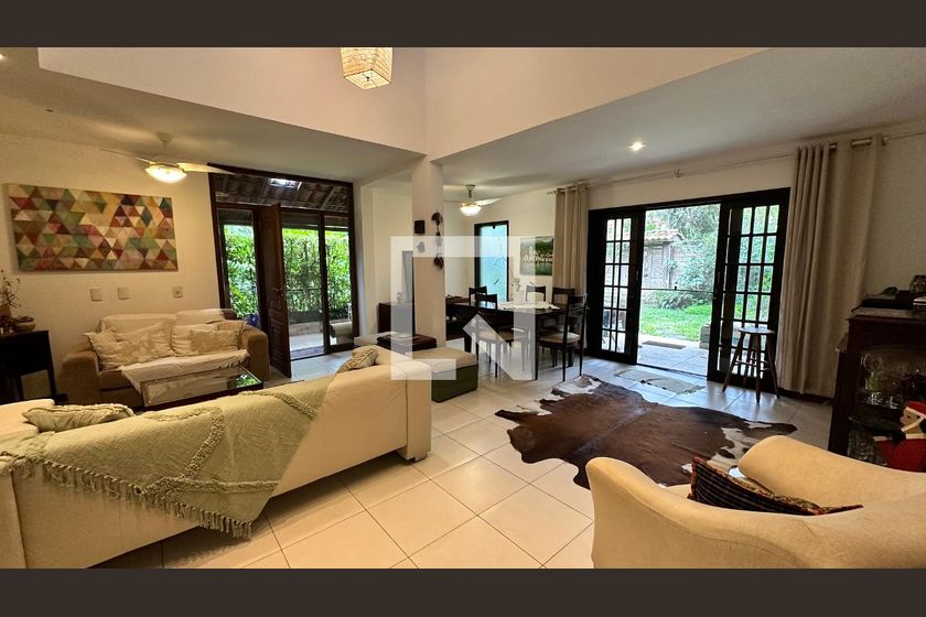 Casa, 5 quartos, 300 m² - Foto 1