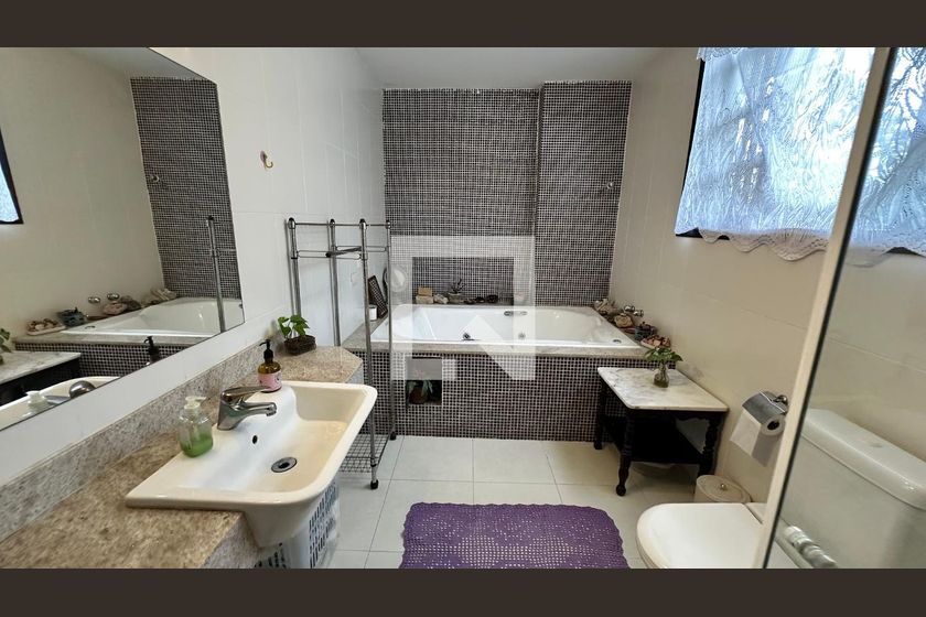 Casa, 5 quartos, 300 m² - Foto 47