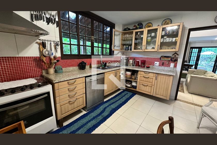 Casa, 5 quartos, 300 m² - Foto 109