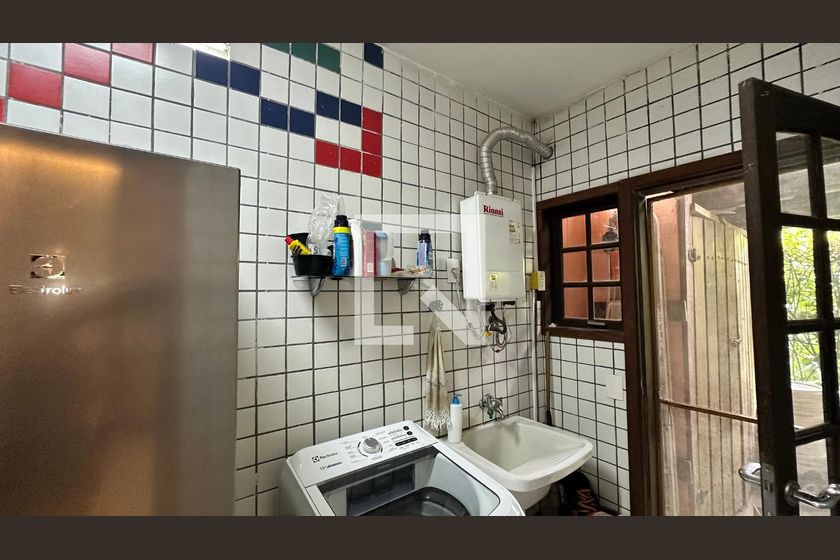 Casa, 5 quartos, 300 m² - Foto 117