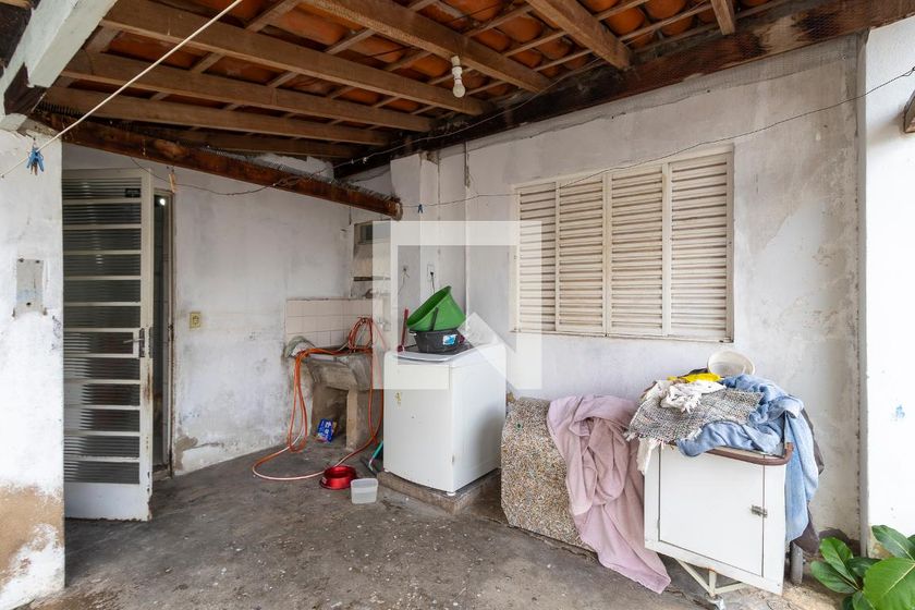 Casa à Venda - Taquaral, 2 Quartos,  175 m2 em , Campinas - sp | SoloBR