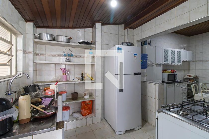 Casa à Venda - Taquaral, 2 Quartos,  175 m2 em , Campinas - sp | SoloBR