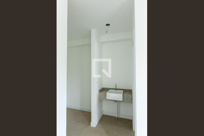 Apartamento à Venda - Bosque, 1 Quarto,  46 m2 em , Campinas - sp | SoloBR