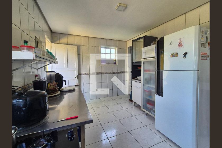 Casa, 4 quartos, 220 m² - Foto 39