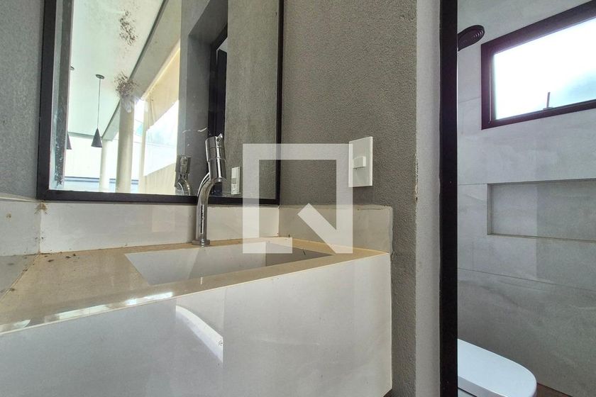 Casa à Venda - Swiss Park, 3 Quartos,  280 m2 em , Campinas - sp | SoloBR