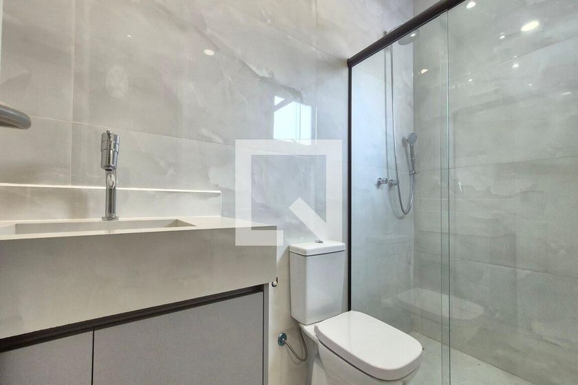 Casa à Venda - Swiss Park, 3 Quartos,  280 m2 em , Campinas - sp | SoloBR
