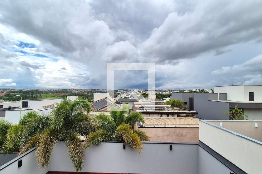 Casa à Venda - Swiss Park, 3 Quartos,  280 m2 em , Campinas - sp | SoloBR