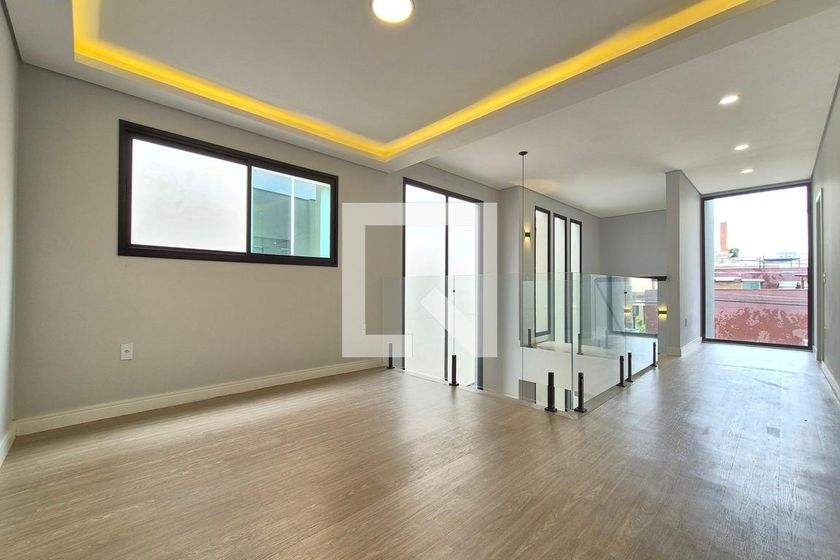 Casa à Venda - Swiss Park, 3 Quartos,  280 m2 em , Campinas - sp | SoloBR