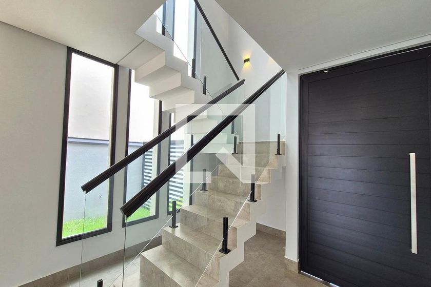 Casa à Venda - Swiss Park, 3 Quartos,  280 m2 em , Campinas - sp | SoloBR