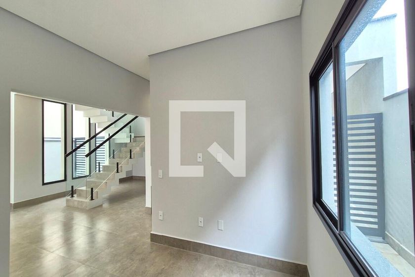 Casa à Venda - Swiss Park, 3 Quartos,  280 m2 em , Campinas - sp | SoloBR