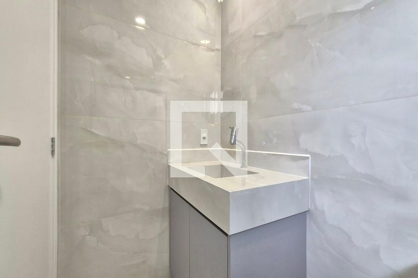 Casa à Venda - Swiss Park, 3 Quartos,  280 m2 em , Campinas - sp | SoloBR