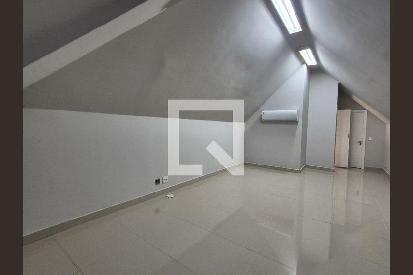 Casa, 4 quartos, 370 m² - Foto 35