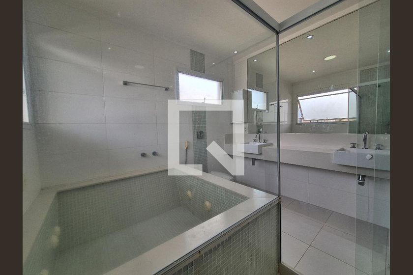 Casa, 4 quartos, 370 m² - Foto 101
