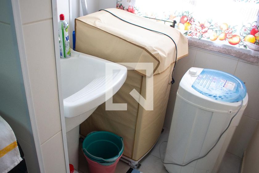 Casa à Venda - Jardim do Lago, 2 Quartos,  50 m2 em , Campinas - sp | SoloBR